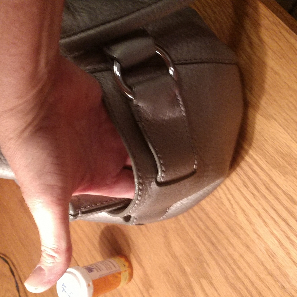 Cole Hahn Purse - Picture 2 of 9